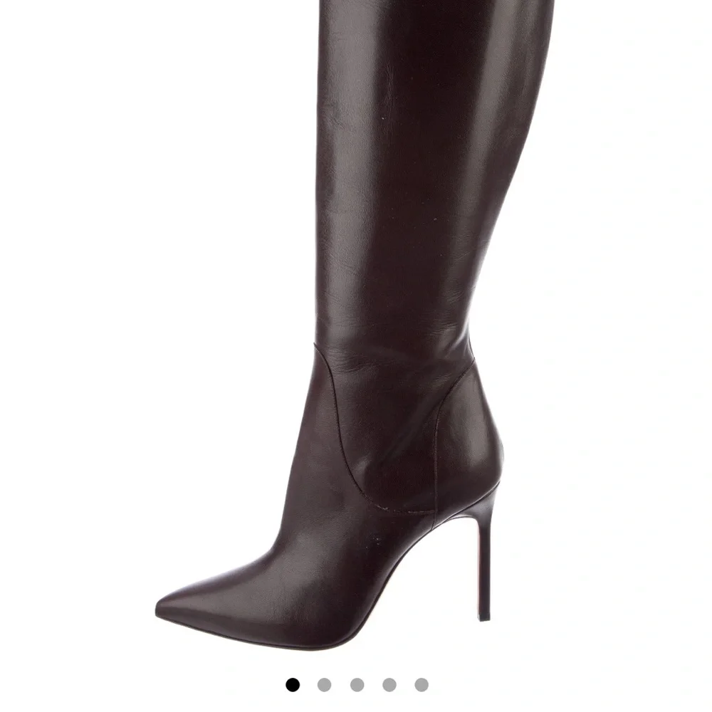 COPY - Manolo Blahnik Leather Brown Stiletto - Picture 2 of 5